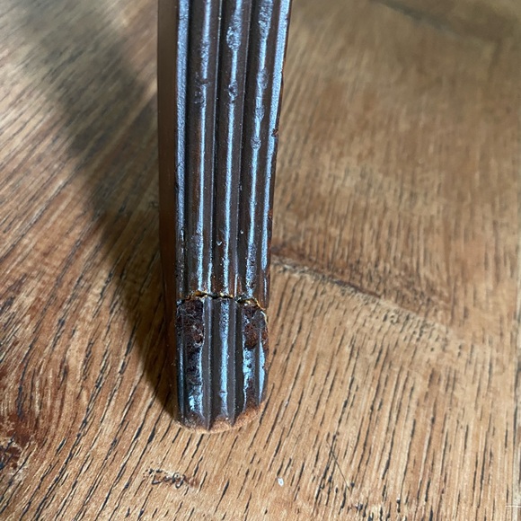 Antique Magazine Rack - Picture 6 of 7